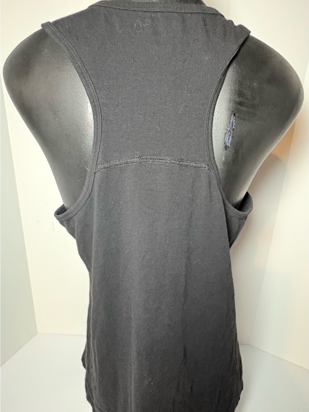 BAMBOO Black Scoop Neck Tank Top - Picture 2 of 4